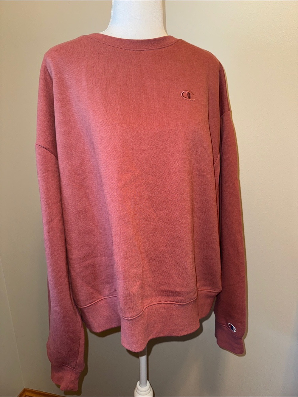 NWOT Women’s ChampionCrewneck Sweatshirt in Dusty Rose XL